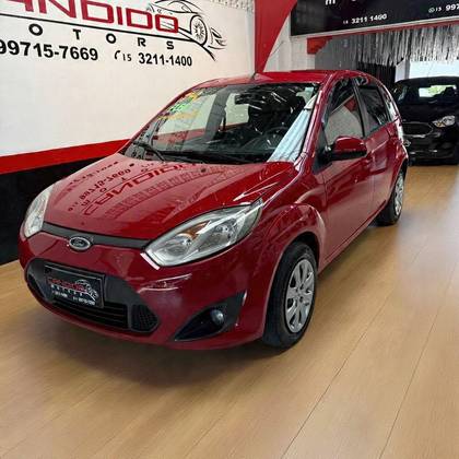 FORD FIESTA 1.6 SE HATCH 16V FLEX 4P POWERSHIFT FORD FIESTA 1.6 SE HATCH 16V FLEX 4P POWERSHIFT